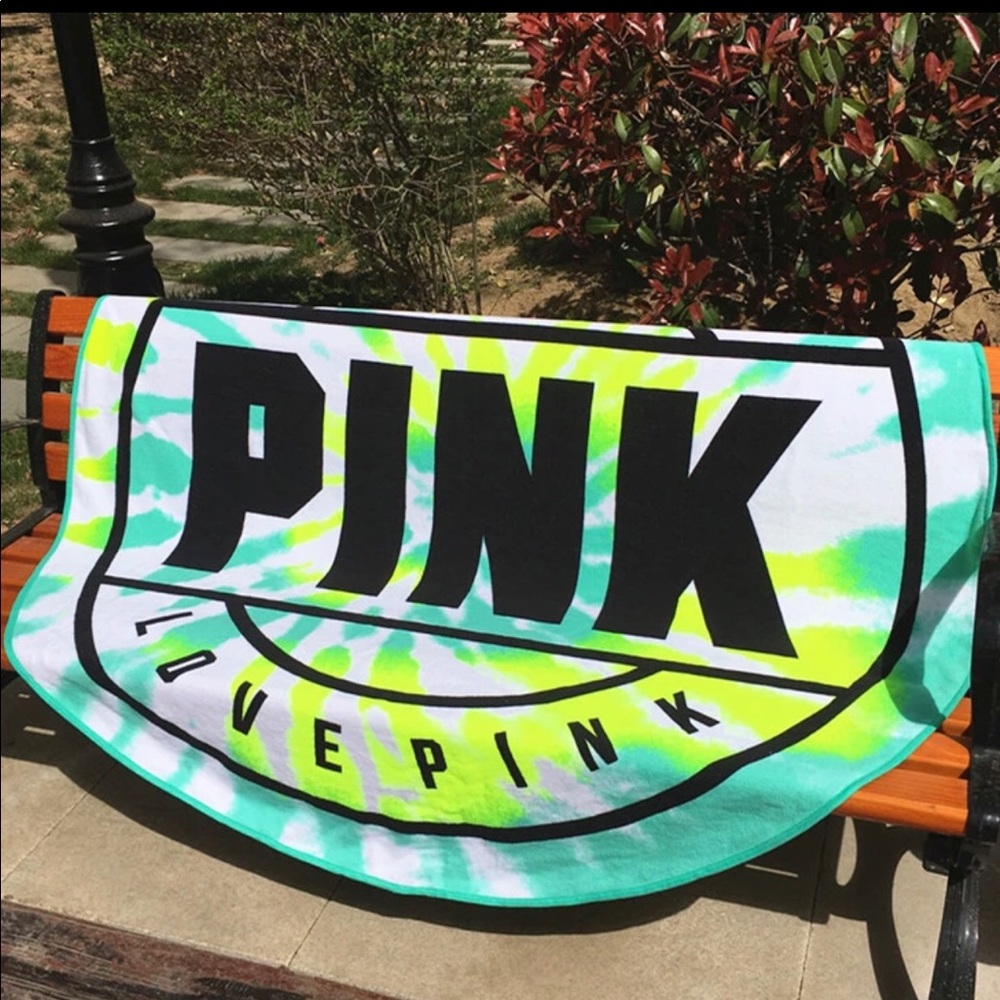 Vs Pink Round 💋 beach 🏖 towel